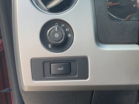 Used 2014 Ford F150 FX4 w/ Equipment Group 402A Luxury image 10