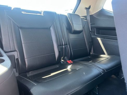 Used 2021 Volkswagen Atlas SEL AWD/4WD image 37