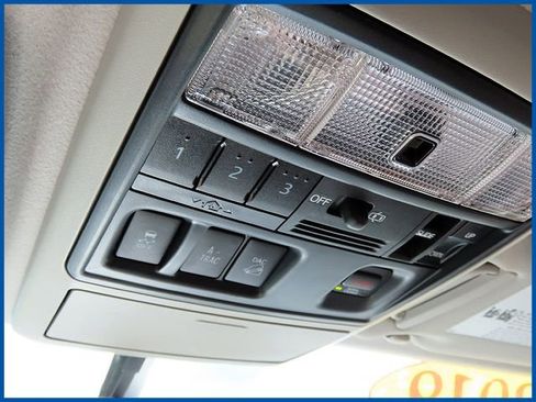 Used 2019 Toyota 4Runner Limited image 19