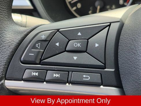 Used 2025 Nissan Altima 2.5 SV FWD image 20