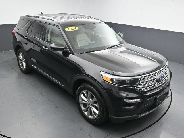 Used 2024 Ford Explorer Limited AWD/4WD image 19