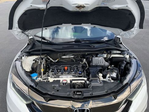 Used 2022 Honda HR-V Sport image 25