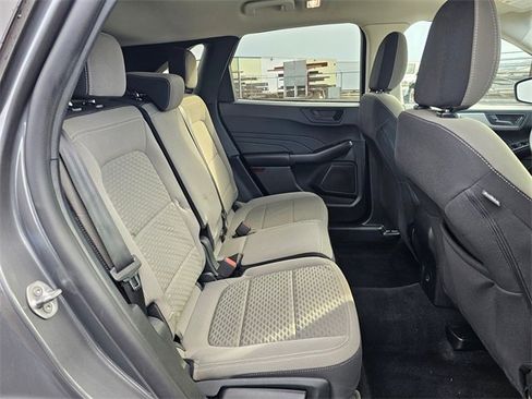 Used 2022 Ford Escape SE image 14