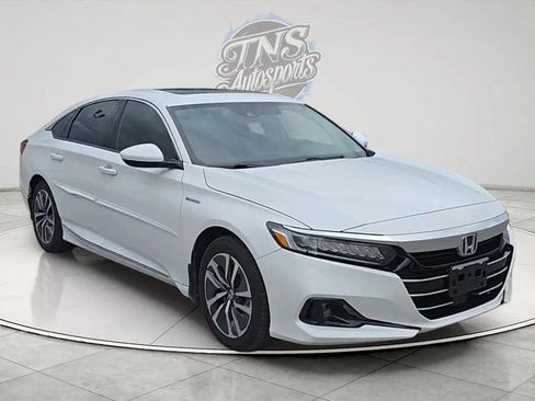 Used 2019 Honda Accord LX image 3