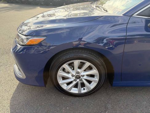 Used 2023 Toyota Camry LE image 18