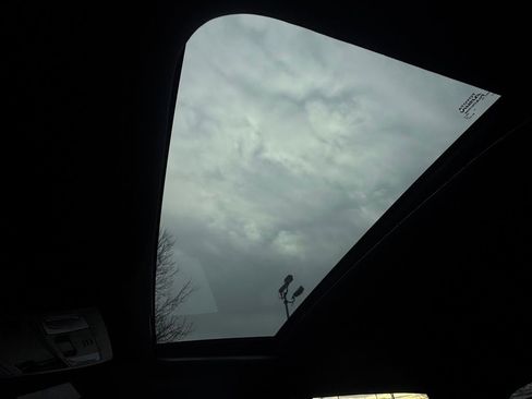 Used 2021 Toyota Tacoma Limited w/ Nightshade Package image 10