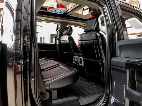 Used 2021 Ford F250 Lariat w/ Lariat Ultimate Package AWD/4WD image 40