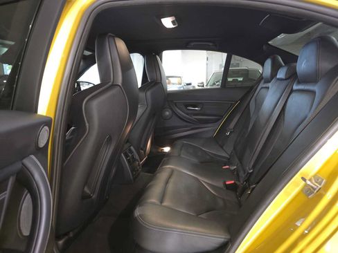 Used 2018 BMW M3 RWD image 16