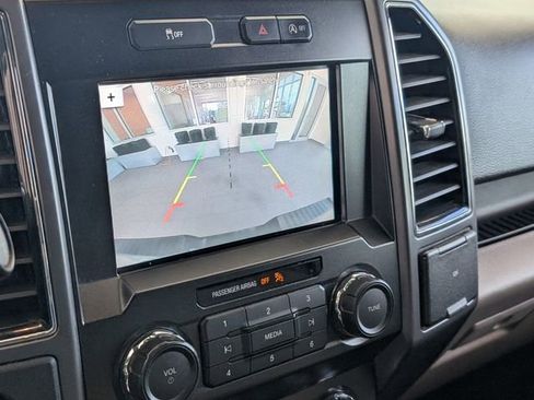 Used 2019 Ford F150 XLT image 19