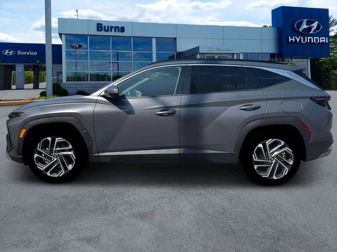 New 2025 Hyundai Tucson Limited image 3