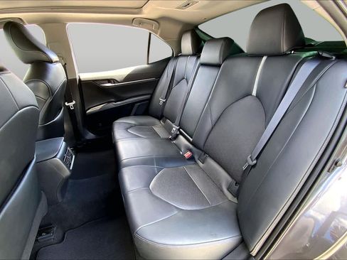 Used 2022 Toyota Camry XSE FWD image 20