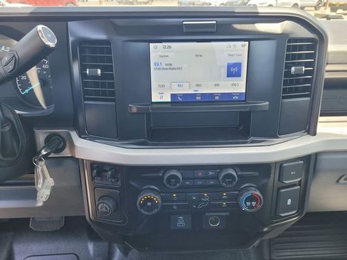 New 2026 Ford F250 XL w/ XL Chrome Package image 10