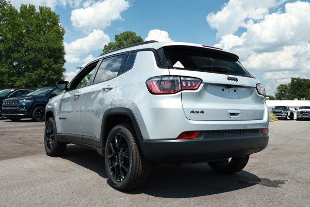 New 2026 Jeep Compass Latitude AWD/4WD image 8