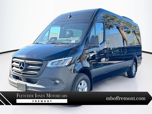New 2026 Mercedes-Benz Sprinter 2500 image 1