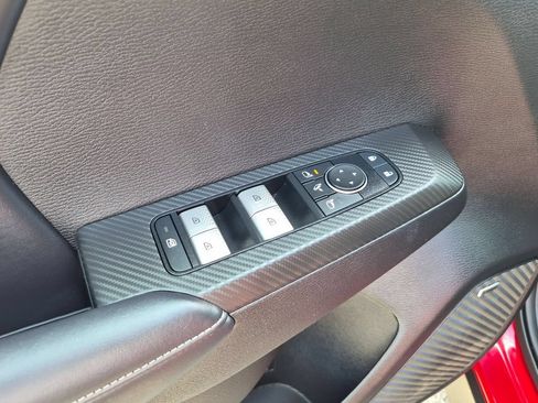 Used 2025 Mitsubishi Outlander SE AWD/4WD image 11