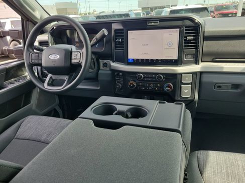 New 2026 Ford F250 XLT w/ XLT Premium Package AWD/4WD image 12