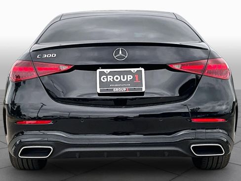 Used 2023 Mercedes-Benz C 300 Sedan image 5