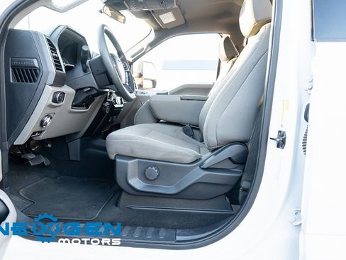 Used 2022 Ford F350 XLT image 21