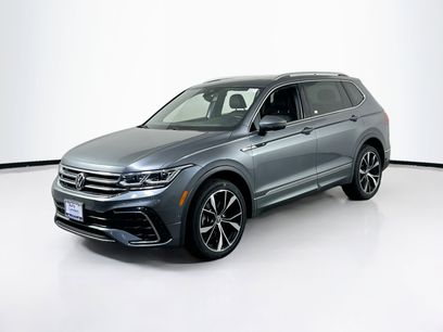 Used 2022 Volkswagen Tiguan SEL R-Line
