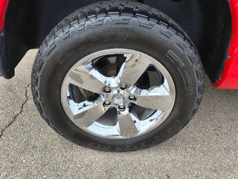 Used 2016 RAM 1500 Express w/ Power & Remote Entry Group AWD/4WD image 6