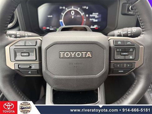 Certified 2024 Toyota Land Cruiser image 21