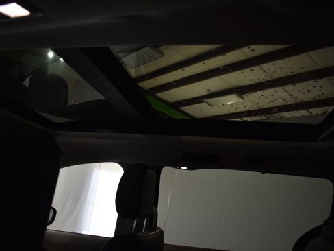 Used 2023 Chrysler Pacifica Limited w/ Trailer Tow Group image 26