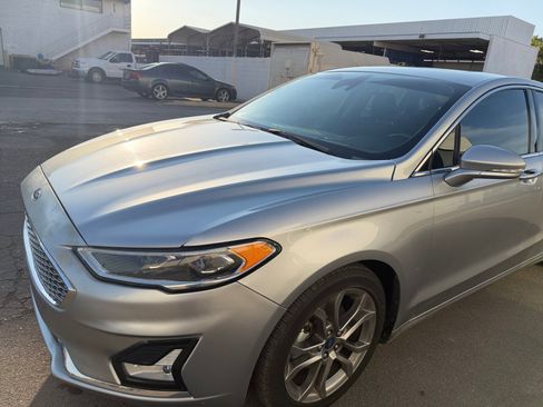 Used 2020 Ford Fusion Titanium FWD image 10