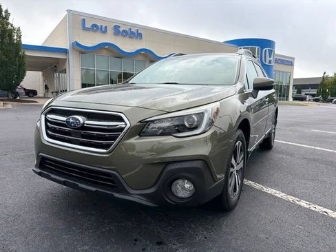Used 2019 Subaru Outback 2.5i Limited w/ Popular Package #2 AWD/4WD image 2
