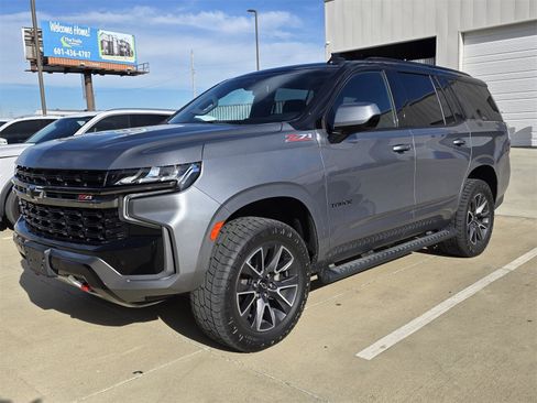 Used 2022 Chevrolet Tahoe Z71 image 17