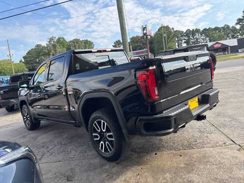 Used 2019 GMC Sierra 1500 AT4 w/ AT4 Premium Package AWD/4WD image 7