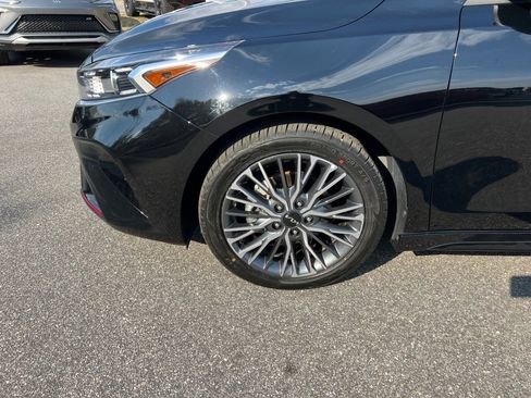 Used 2024 Kia Forte GT-Line w/ GT-Line Premium Package FWD image 24