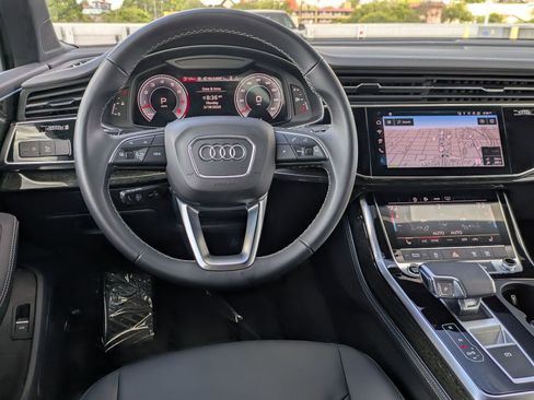 Used 2025 Audi Q7 3.0T Premium Plus w/ Premium Plus Package AWD/4WD image 8