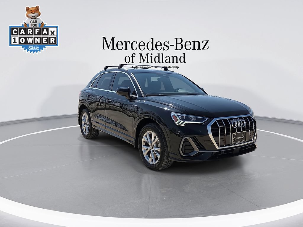 Used 2024 Audi Q3 2.0T Premium Plus AWD/4WD image 2