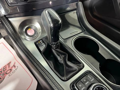 Used 2023 Nissan Maxima SV w/ Floor Mat Group FWD image 22