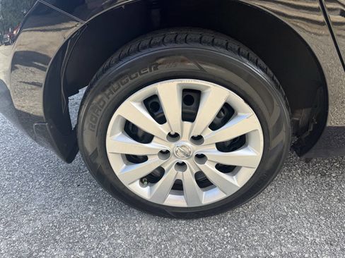 Used 2015 Nissan Leaf S w/ Charge Package image 11