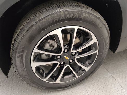 Used 2024 Chevrolet TrailBlazer LT FWD image 31