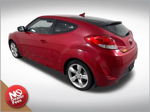Used 2013 Hyundai Veloster FWD image 6
