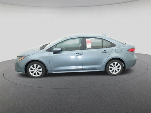 New 2026 Toyota Corolla LE image 3