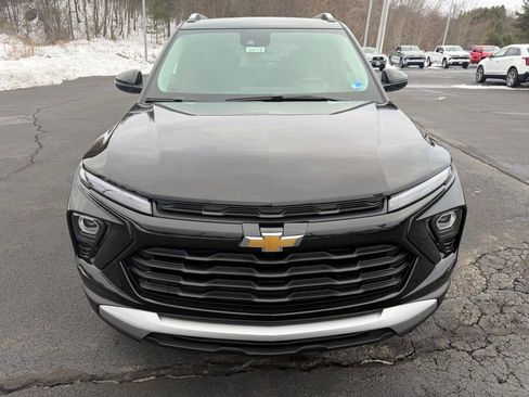 New 2026 Chevrolet TrailBlazer LT w/ Convenience Package image 2