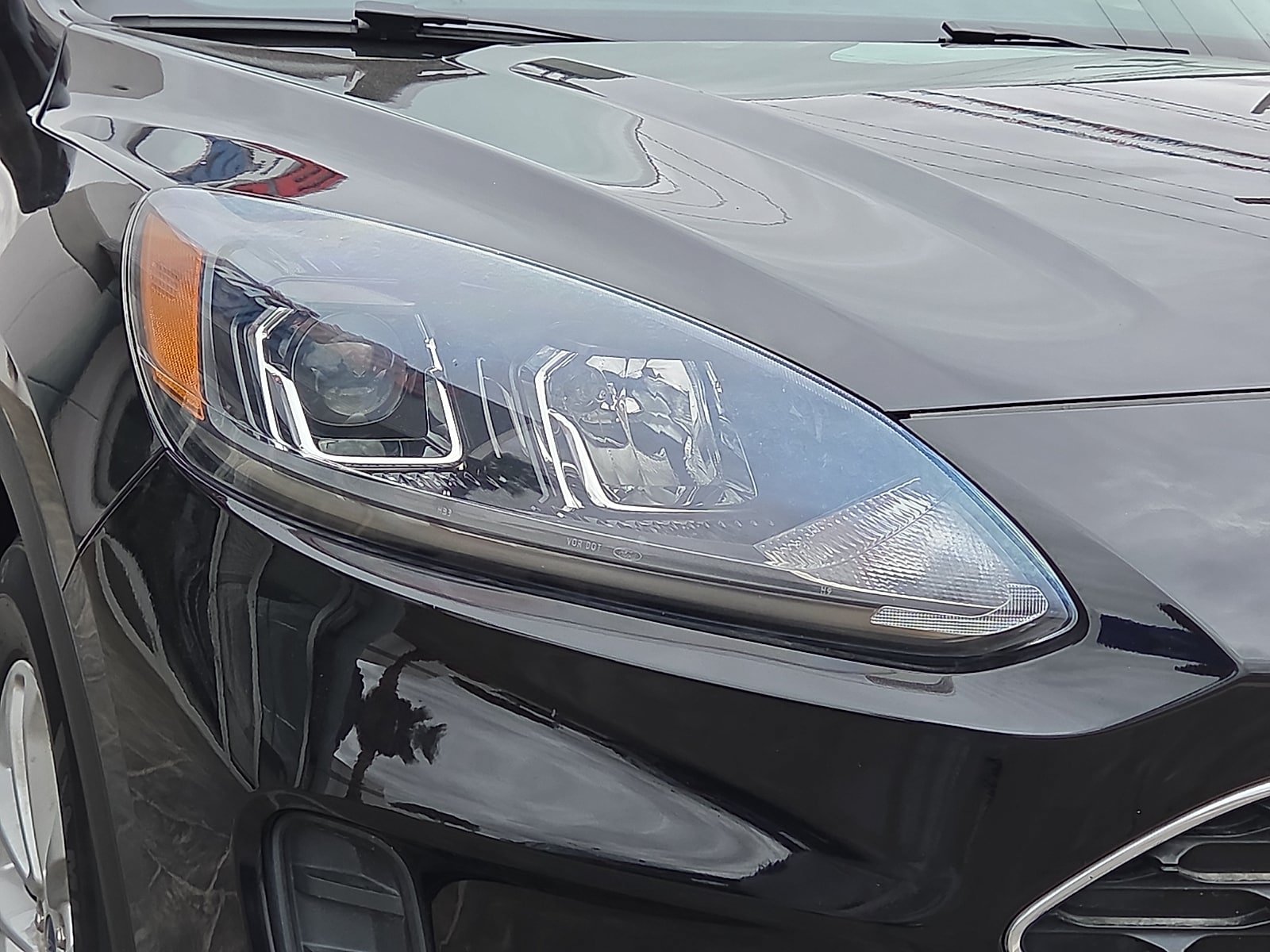 Used 2021 Ford Escape SE FWD image 8