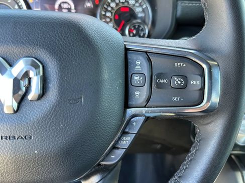 Used 2025 RAM 1500 Laramie AWD/4WD image 22