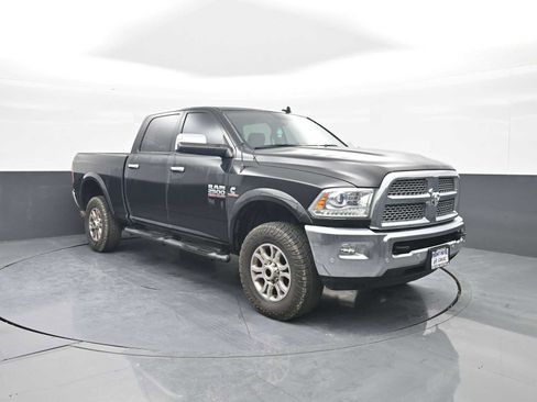 Used 2018 RAM 2500 Laramie image 1