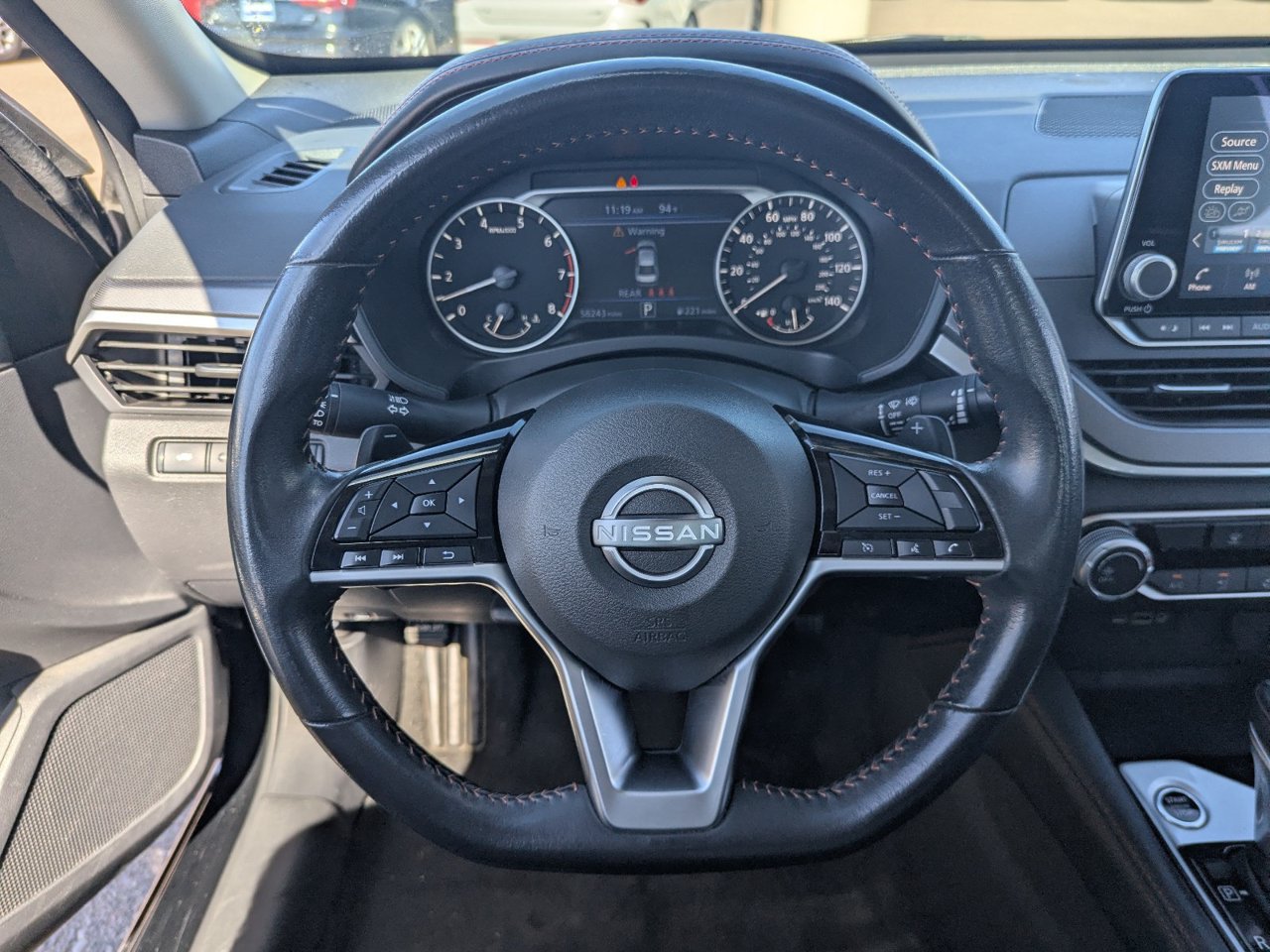 Used 2025 Nissan Altima 2.5 SR FWD image 29