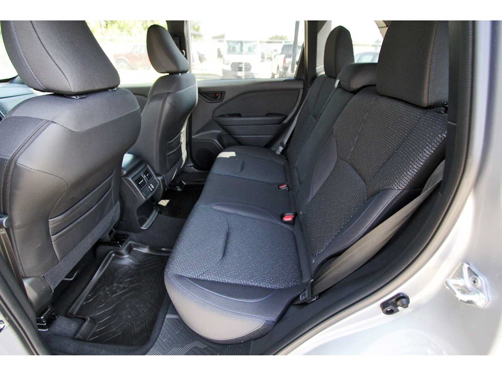 Used 2025 Subaru Forester Premium w/ Convenience Package #1 AWD/4WD image 12