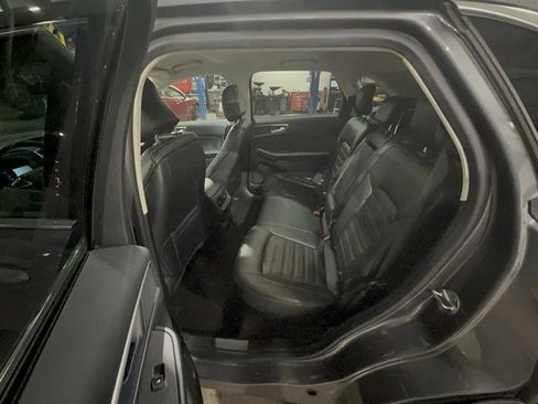 Certified 2022 Ford Edge SEL w/ Convenience Package image 24