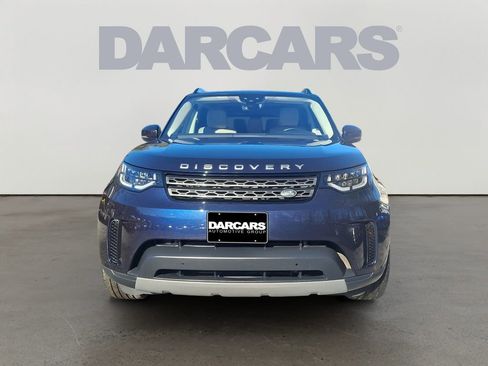 Used 2019 Land Rover Discovery SE image 2