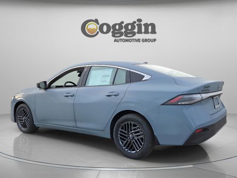 New 2026 Nissan Sentra SV w/ Floor Mat Package image 4