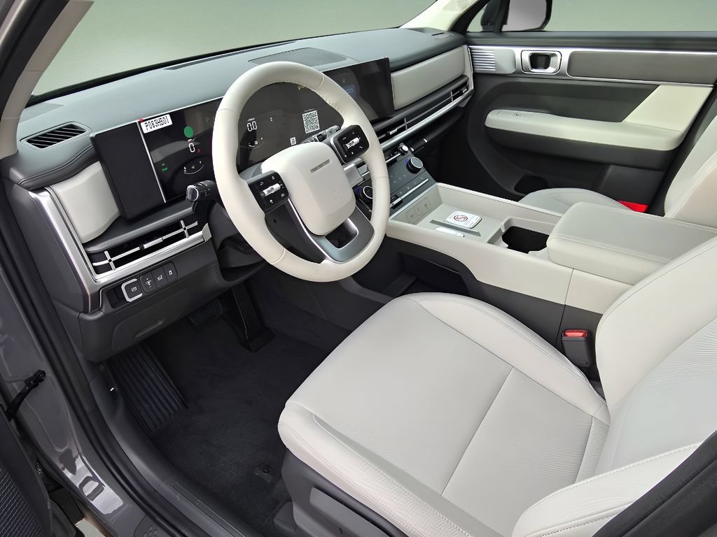 Used 2026 Hyundai Santa Fe SE AWD/4WD image 23