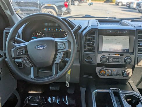 Used 2020 Ford F150 XL w/ Equipment Group 101A Mid image 18