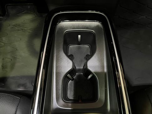 Used 2023 Volkswagen ID.4 Pro S Plus image 14